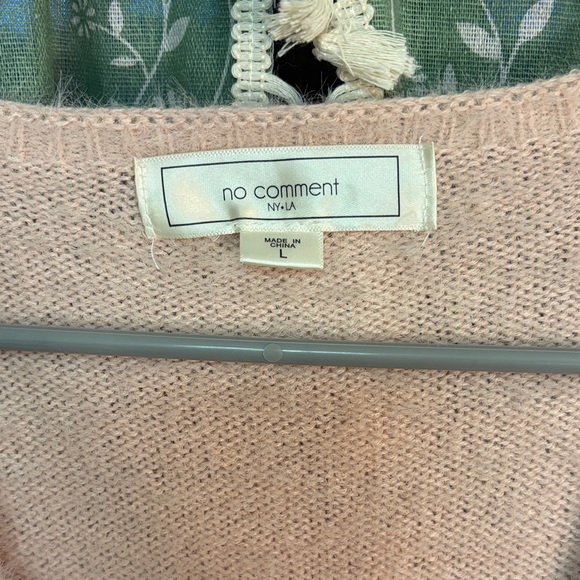 Cozy Blush Twist-Front V-Neck Sweater - Women's - Picture 2 of 4